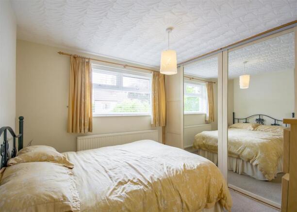 bedroom 3.jpg
