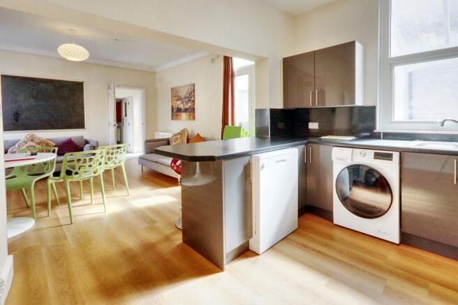 Kitchen diner