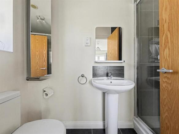 En-suite to Bedroom One