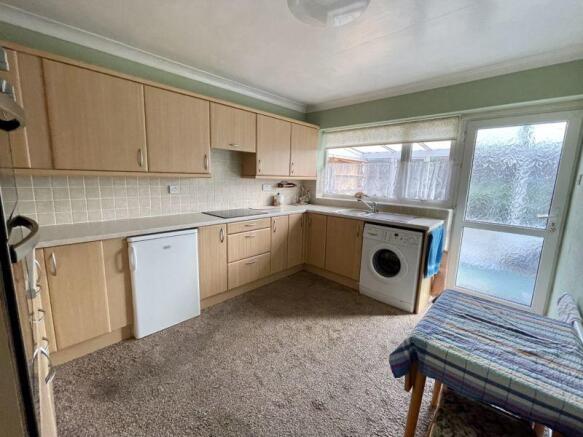 Kitchen/ Break...