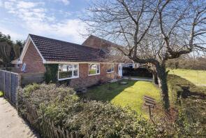 7, Stanley Close, Tonbridge TN12 0TA