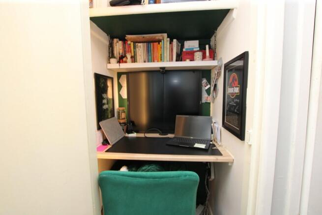 Photo 9