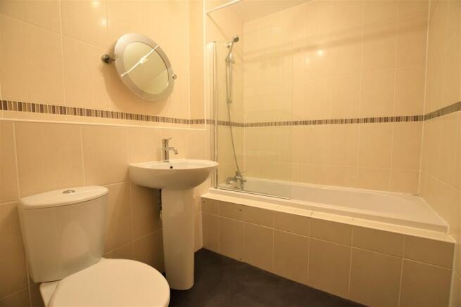 1 bed Apartment to rent Image 7