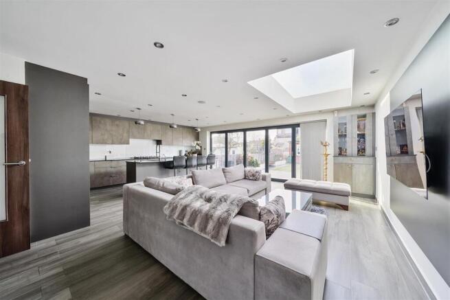 Langland Crescent