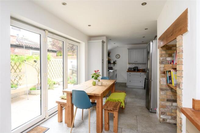 4 bed Terraced for sale Image 4