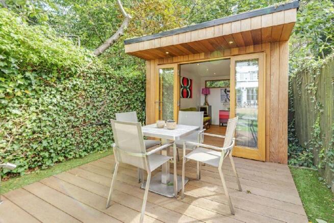 Garden/Home Office E