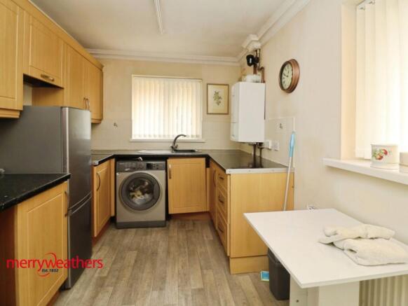 2 bed Detached Bungalow for sale Image 5