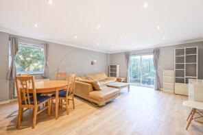 Flat 2, 69 Lamb Court, Narrow Street, London E14 8EJ