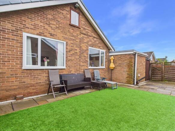 3 bed Detached Bungalow for sale Image 4