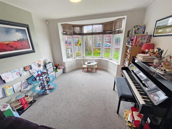 Sitting Room Aspect 3.jpg