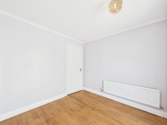 2 bed Semi-Detached Bungalow for sale Image 11