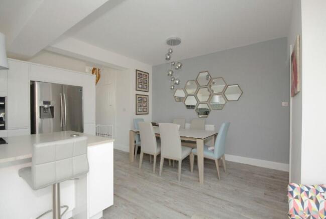 Kitchen/Breakfast Room