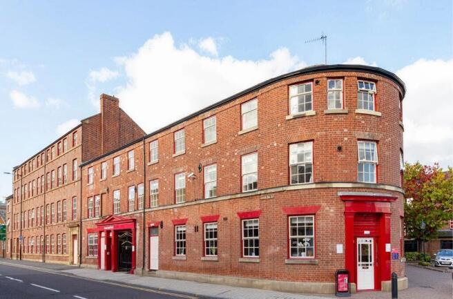 1 bed House of Multiple Occupation to rent Image 11