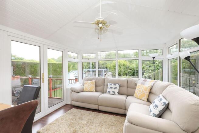4 bed Detached for sale Image 6