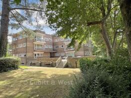 6, North Ash, Hawthorn Close, Horsham RH12 2BW
