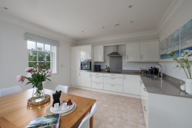 Contemporary Kitchen