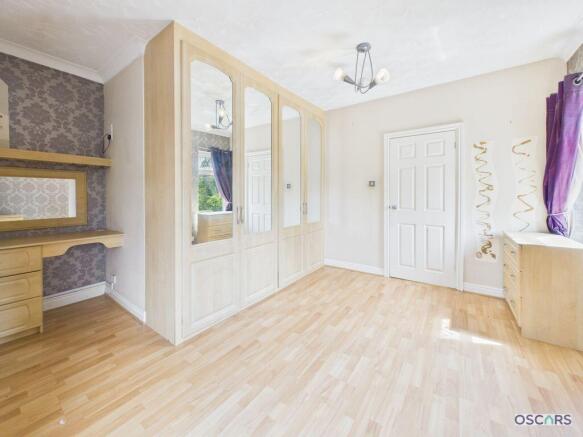 2 bed Terraced for sale Image 8