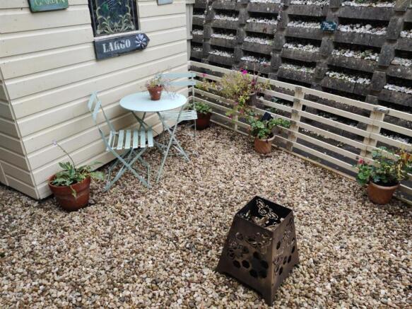garden.jpg