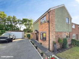 1, Manor Close, Yeadon, Leeds LS19 7NZ