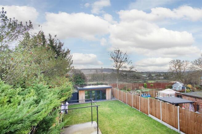 Garden / Views