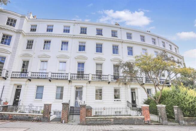 1, 36 Montpelier Crescent EXT.jpg