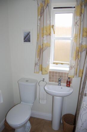 CLOAKROOM/WC