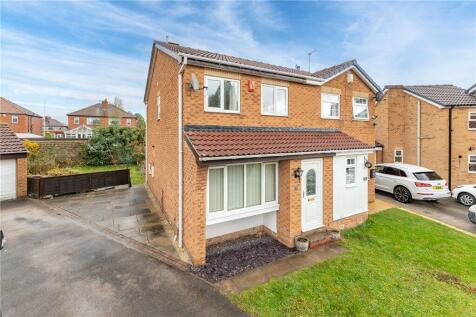 Poppleton Rise, Tingley, Wakefield, West Yorkshire, WF3