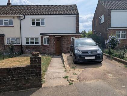 Moffy Hill, MAIDENHEAD