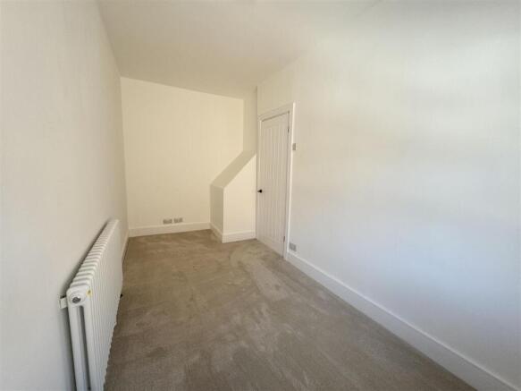 2 bed Terraced for sale Image 10