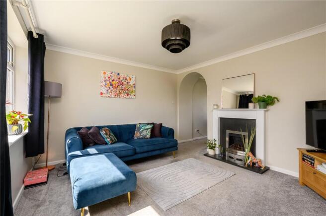 3 bed Semi-Detached for sale Image 4