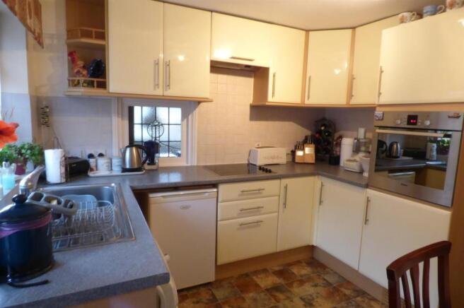 Kitchen/Breakfast Ro