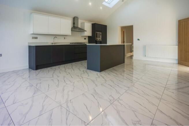 Kitchen/Dining Room