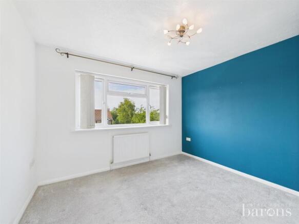 CAM05500G0-PR0030-STILL011.jpg