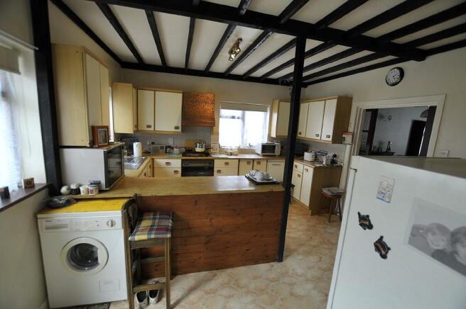 Kitchen/Breakfast Rm