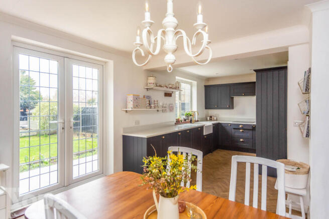 7 Kitchen