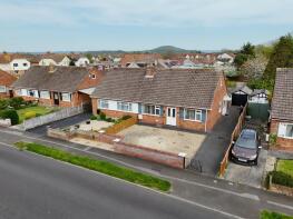 11, Rosewood Avenue, Burnham-on-sea TA8 1HD