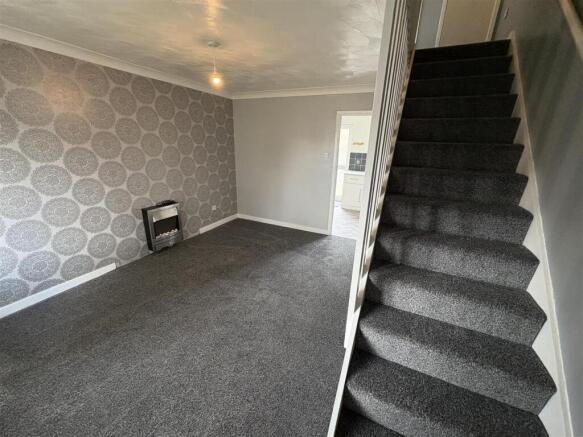 2 bed Terraced for sale Image 5