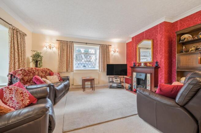 1373151-4-6900f366d2b86