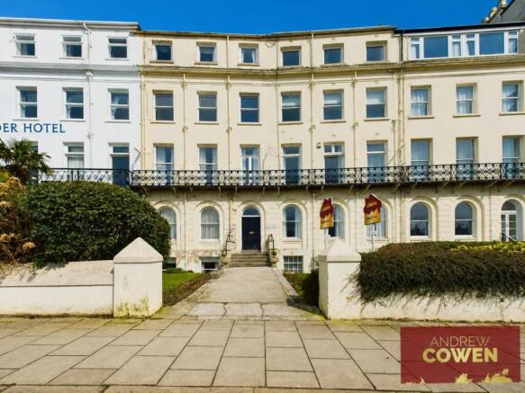 2 bed Apartment for sale Image 2