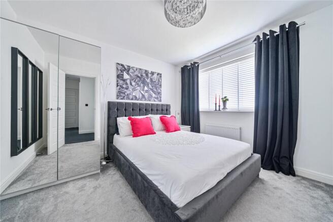 4 bed Detached for sale Image 12