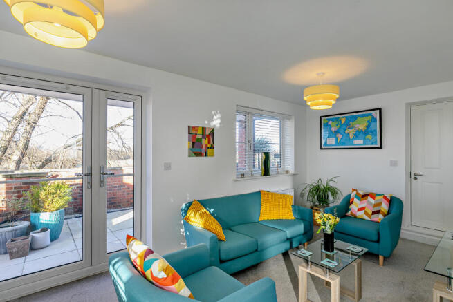4 bed Link Detached House for sale Image 9