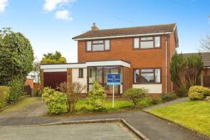 33, Pine View, Winstanley WN3 6DF