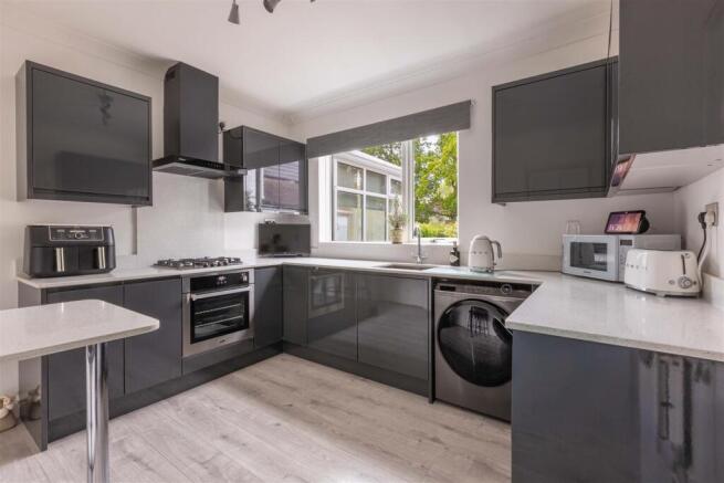 410 Stratford Road 22.jpg
