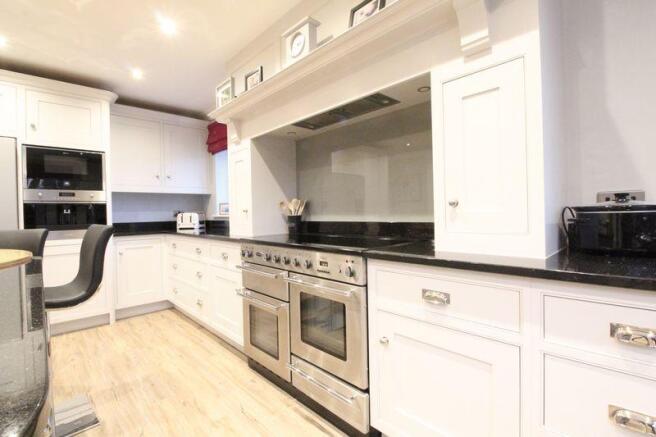 Kitchen/Breakfast