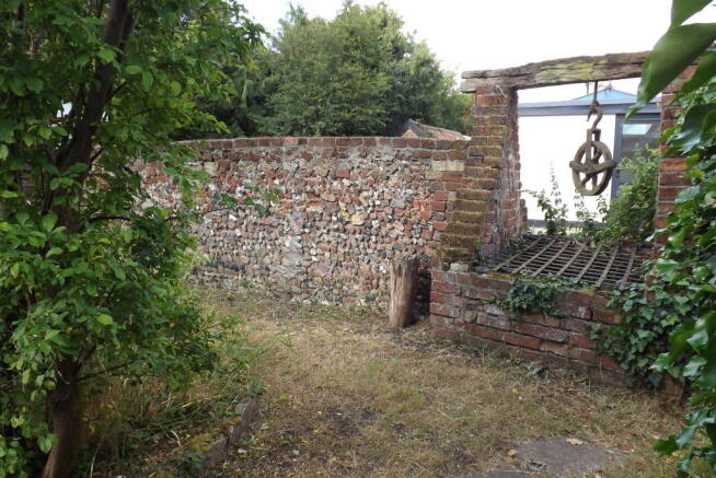 Photo 24