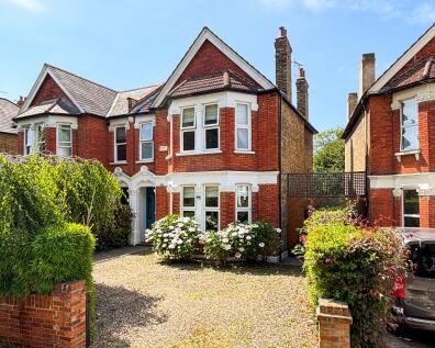 Thornsbeach Road, Catford, SE6