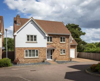 Lambs Close, Shefford, SG17