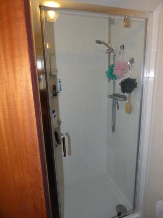 ensuite2
