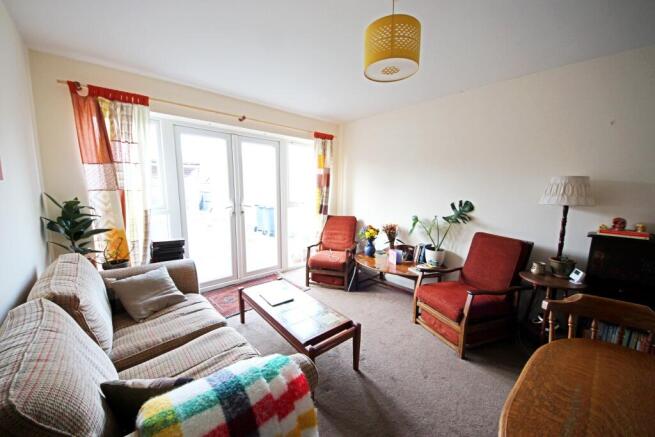 lounge 2