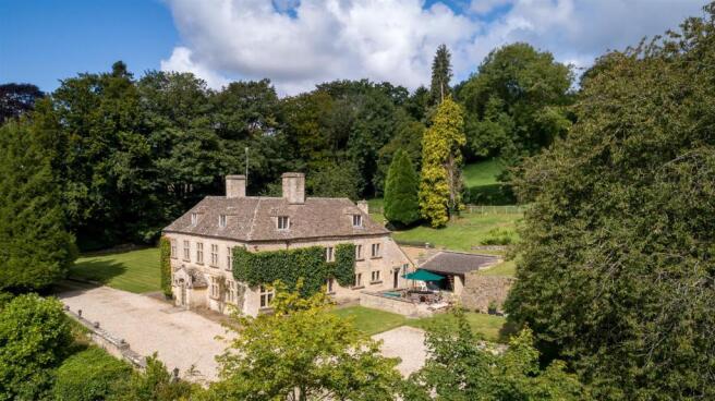 13 - Bagendon Manor - GL7 7DU - L Web.jpg